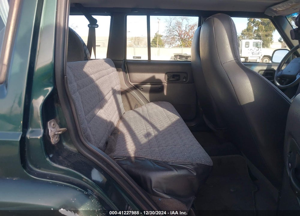 2001 JEEP CHEROKEE SPORT VIN: 1J4FF48S71L545354