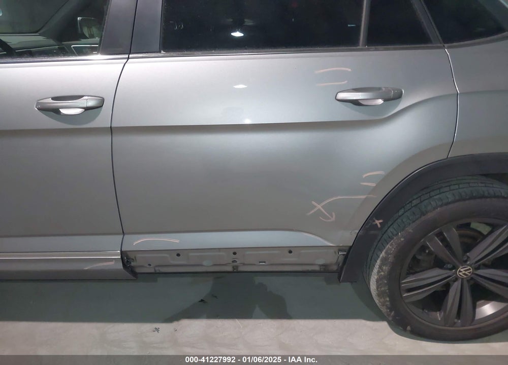2021 VOLKSWAGEN ATLAS CROSS SPORT 3.6L V6 SE W/TECHNOLOGY R-LINE VIN: 1V2RE2CA4MC205543