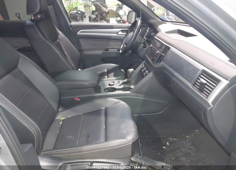 2021 VOLKSWAGEN ATLAS CROSS SPORT 3.6L V6 SE W/TECHNOLOGY R-LINE VIN: 1V2RE2CA4MC205543