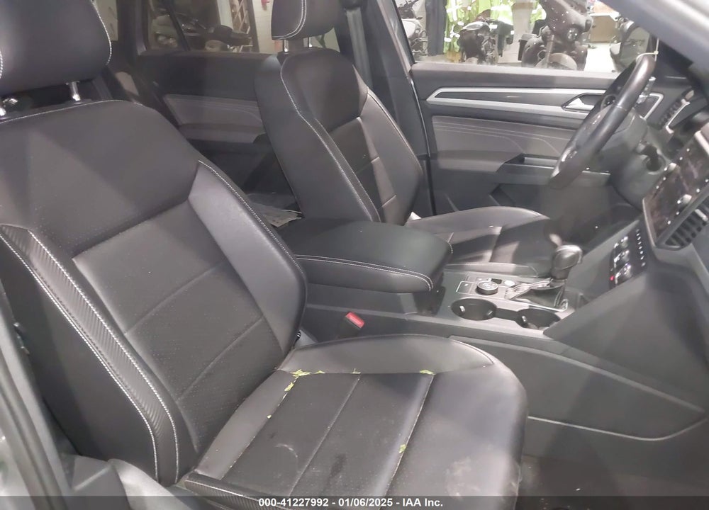 2021 VOLKSWAGEN ATLAS CROSS SPORT 3.6L V6 SE W/TECHNOLOGY R-LINE VIN: 1V2RE2CA4MC205543