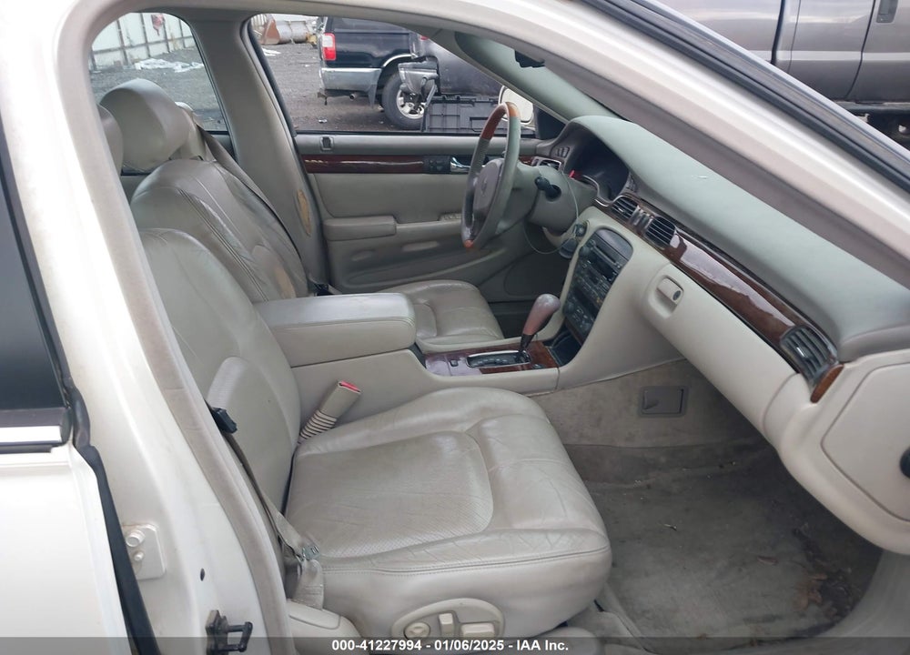 2001 CADILLAC SEVILLE STS VIN: 1G6KY549X1U194556