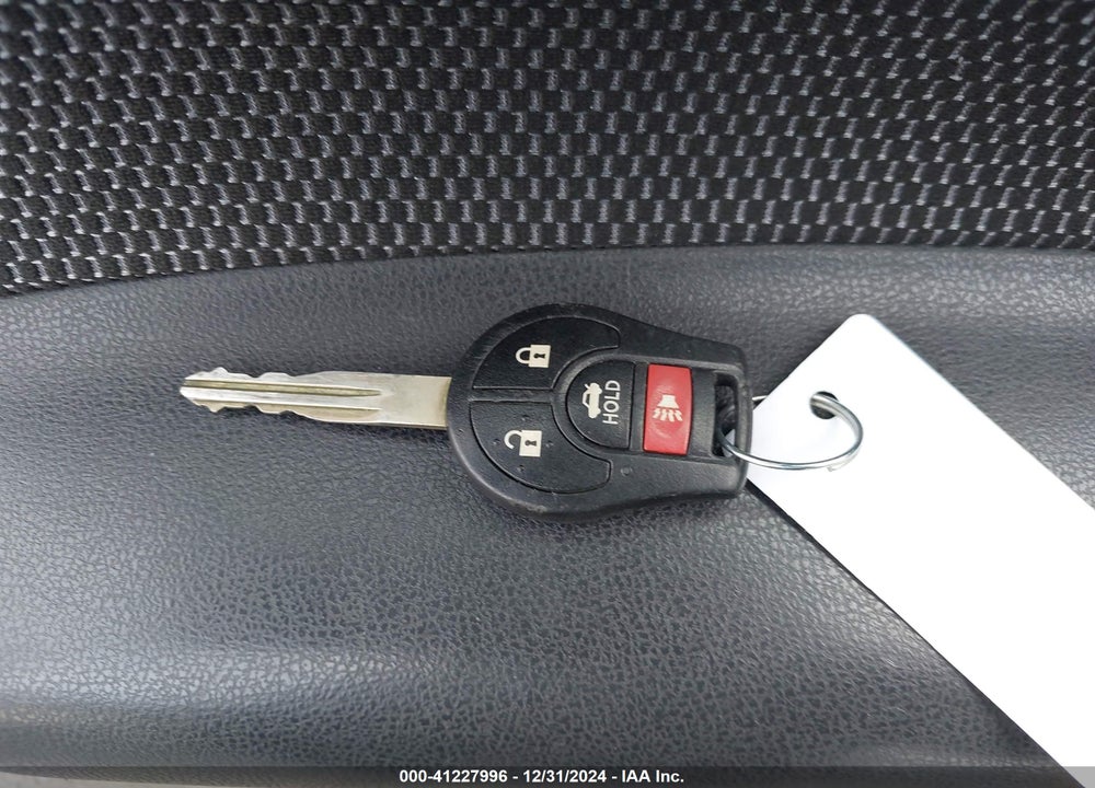 2016 NISSAN VERSA 1.6 S/1.6 S+/1.6 SL/1.6 SV VIN: 3N1CN7AP7GL804783