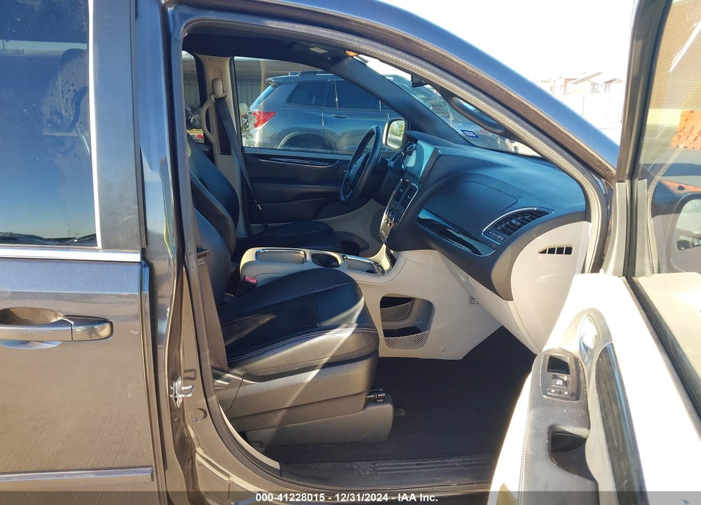 2015 DODGE GRAND CARAVAN SXT PLUS VIN: 2C4RDGCG9FR660615