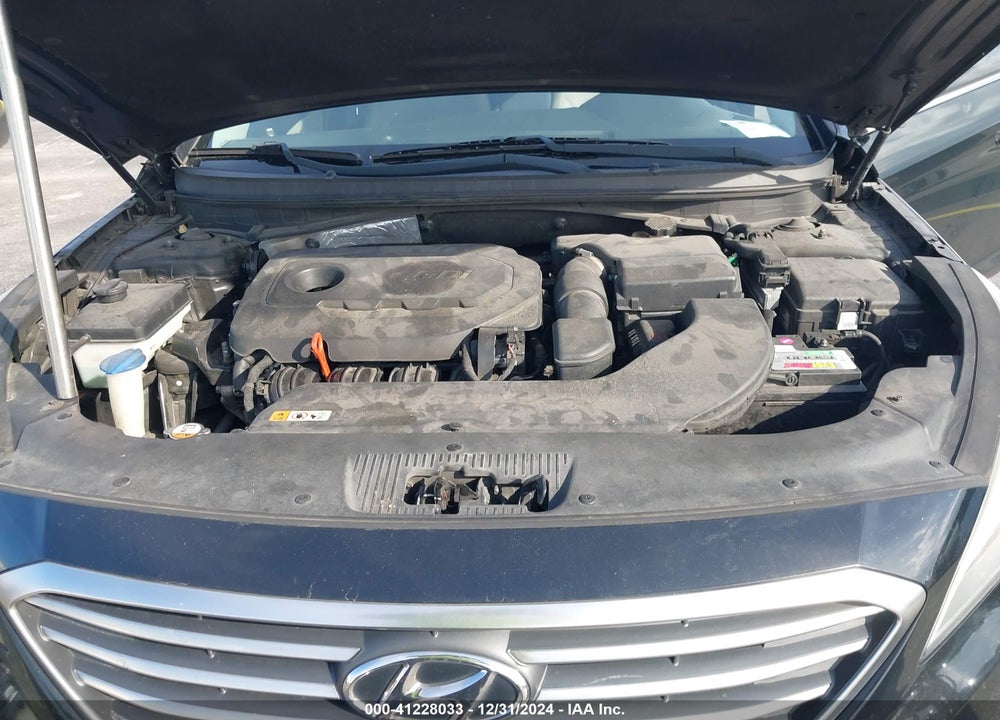 2015 HYUNDAI SONATA SE VIN: 5NPE24AF1FH003687