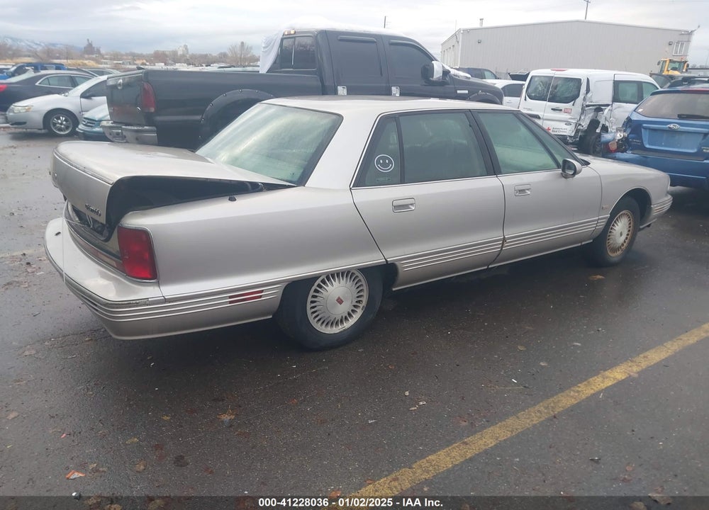 1996 OLDSMOBILE 98 REGENCY ELITE VIN: 1G3CX52K4T4306054