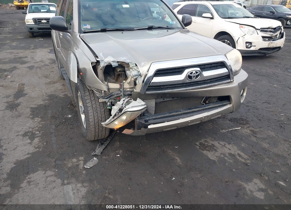 2008 TOYOTA 4RUNNER SR5 V6 VIN: JTEBU14R08K021003