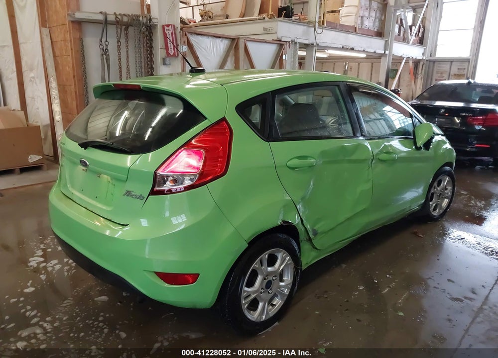 2015 FORD FIESTA VIN: 3FADP4EJ3FM212375