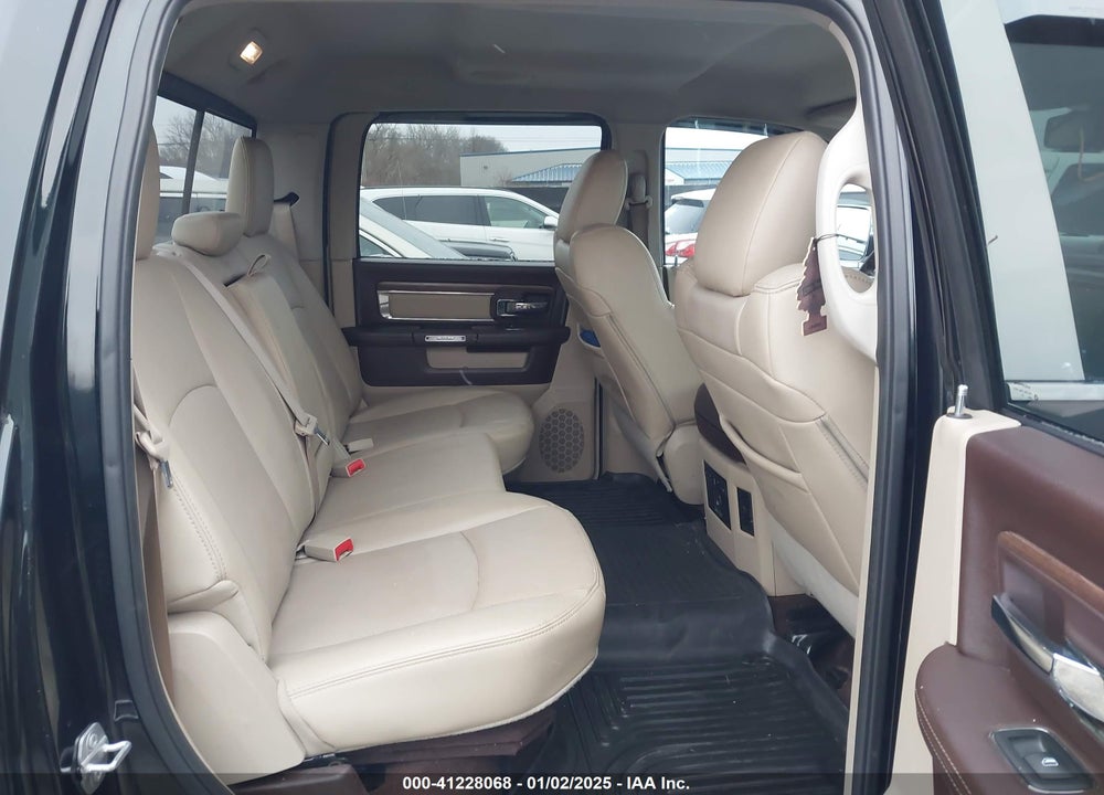 2016 RAM 1500 LAIE VIN: 1C6RR7NT2GS192200