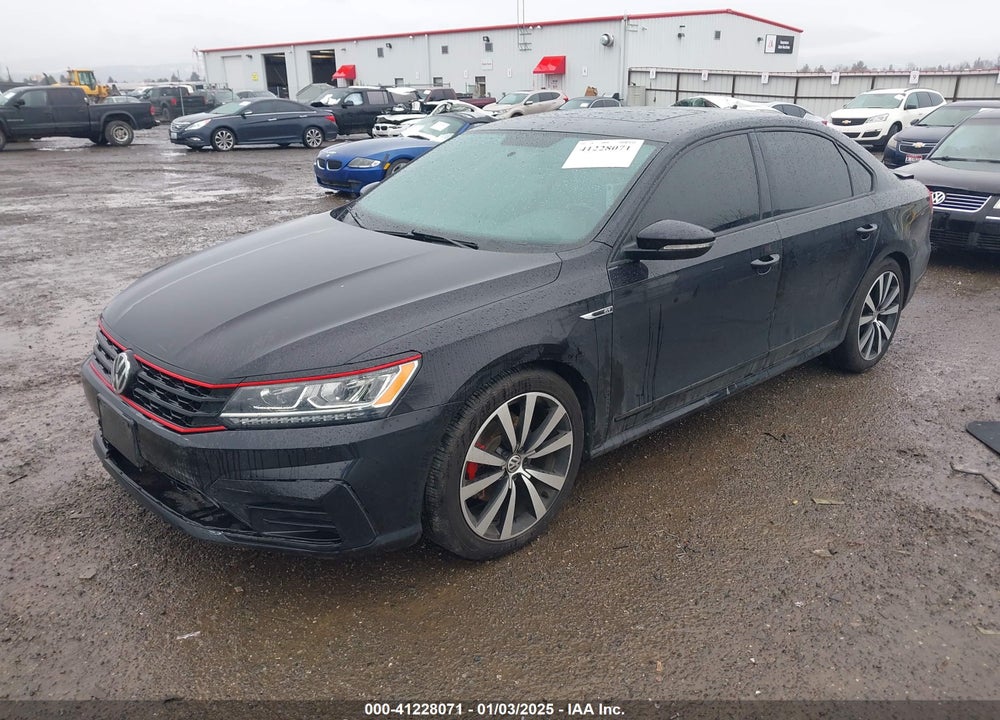 2018 VOLKSWAGEN PASSAT VIN: 1VWJM7A36JC032345