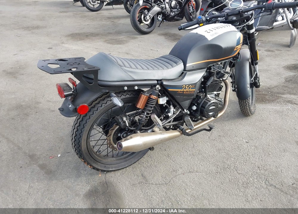 2020 ZONGSHEN ZS250GS VIN: LZSSDNRB3L1003289