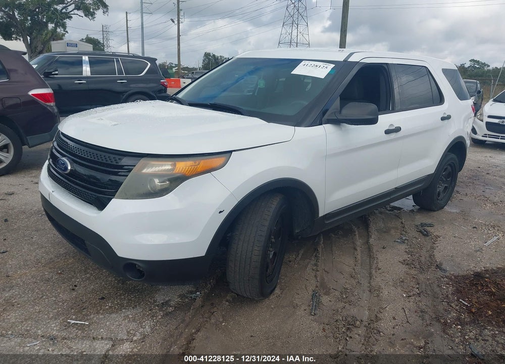 2013 FORD POLICE INTERCEPTOR VIN: 1FM5K7AR5DGC15890