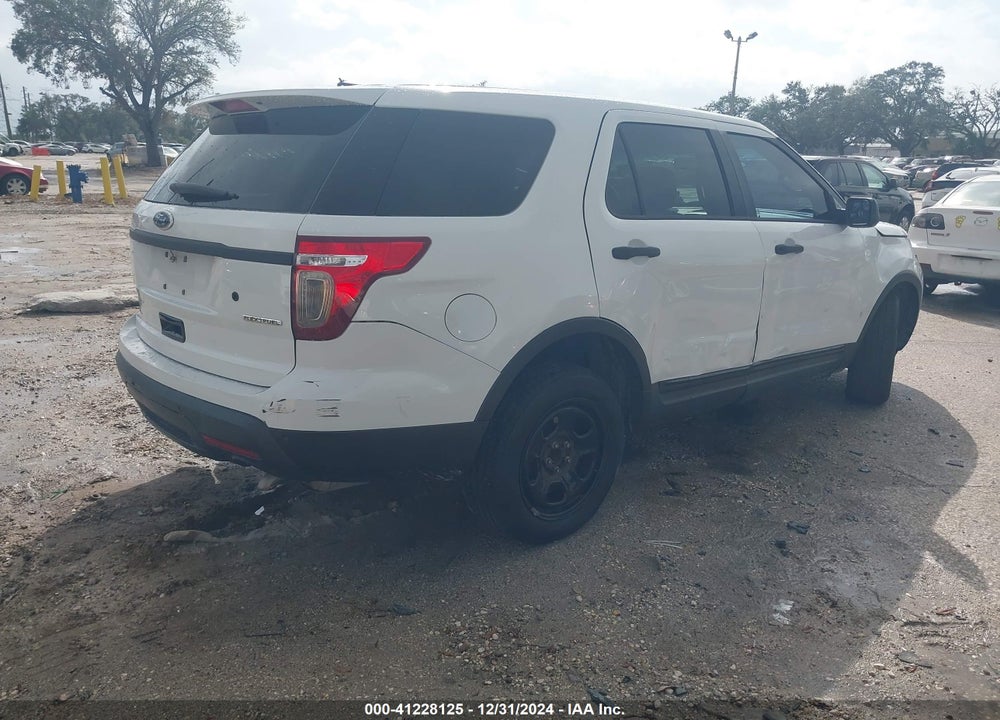 2013 FORD POLICE INTERCEPTOR VIN: 1FM5K7AR5DGC15890