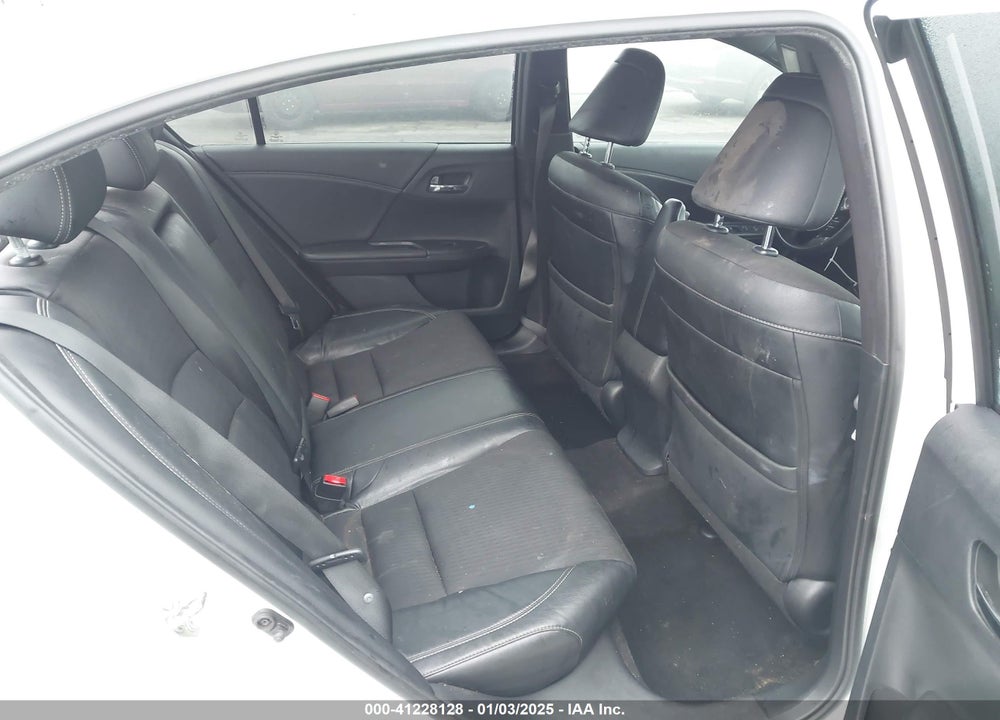 2016 HONDA ACCORD SPORT VIN: 1HGCR2F61GA226127
