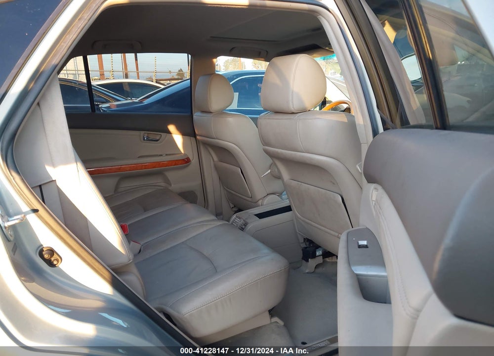 2008 LEXUS RX 350 VIN: 2T2HK31U28C095948