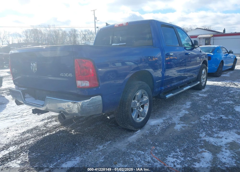 2017 RAM 1500 VIN: 1C6RR7LT7HS729194