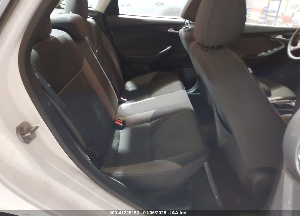 2014 FORD FOCUS VIN: 1FADP3F27EL344797
