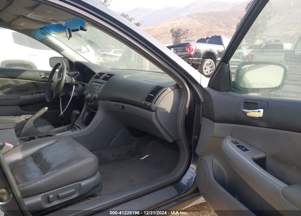 2003 HONDA ACCORD 3.0 EX VIN: 1HGCM66533A054562