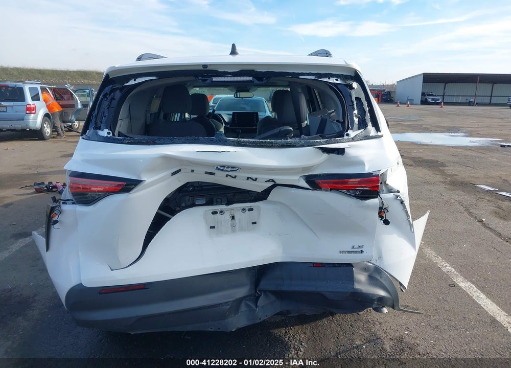 2021 TOYOTA SIENNA VIN: 5TDBRKEC0MS065947