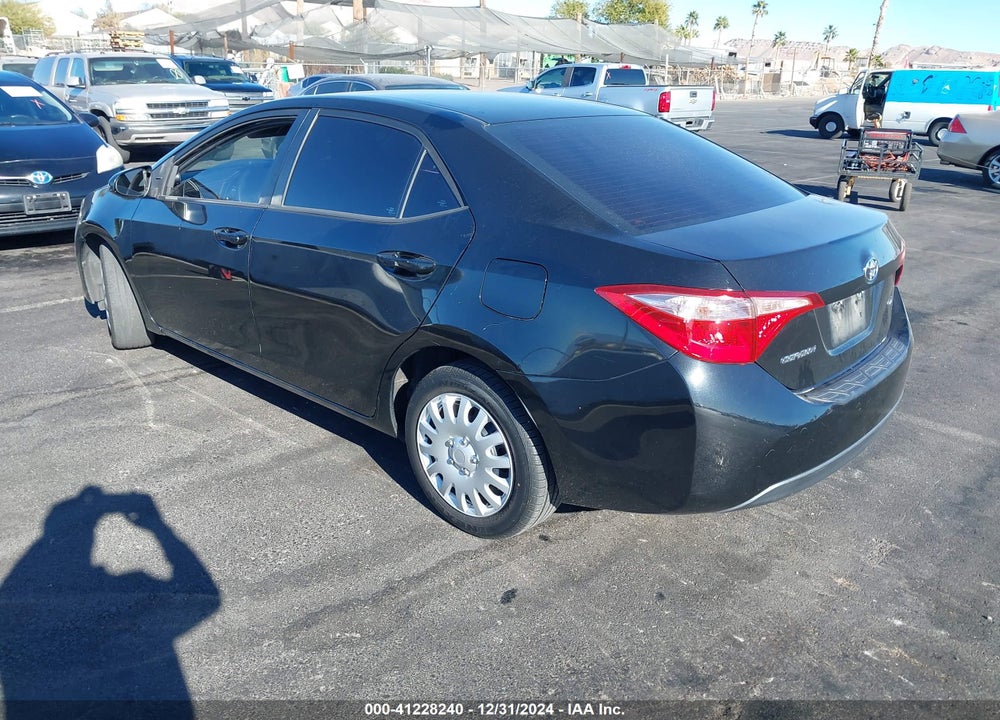 2017 TOYOTA COROLLA LE VIN: 5YFBURHEXHP717931