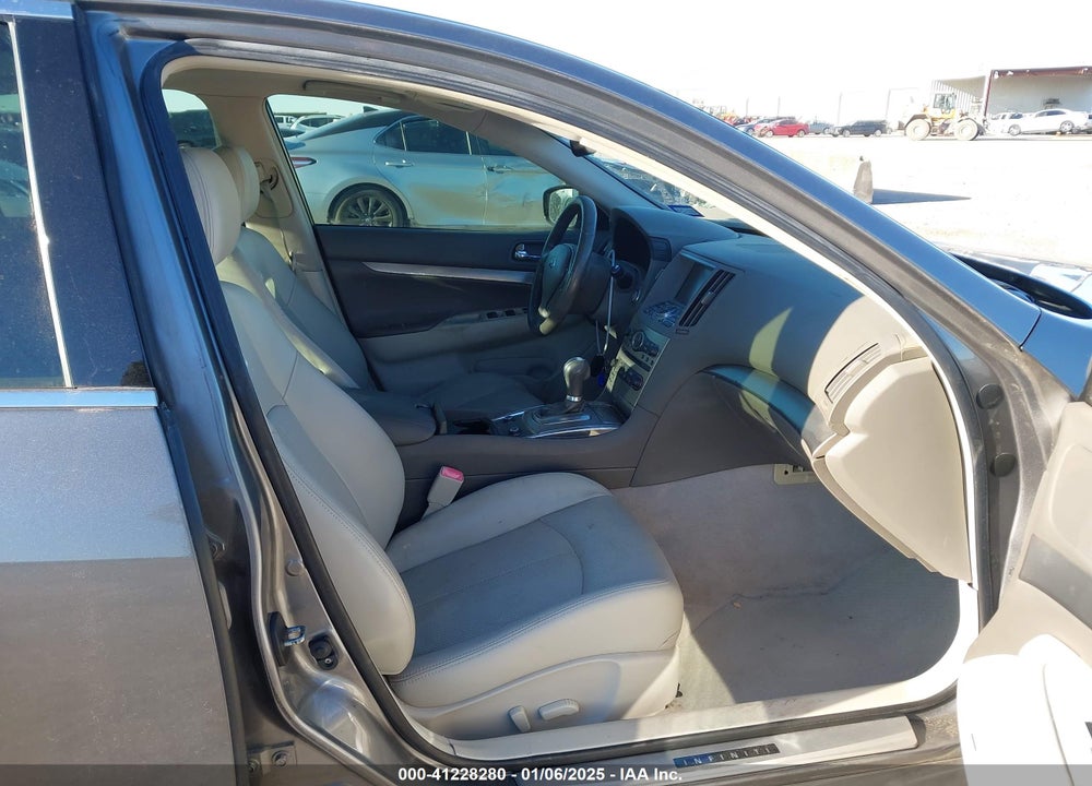 2011 INFINITI G37 VIN: JN1CV6AP3BM509401