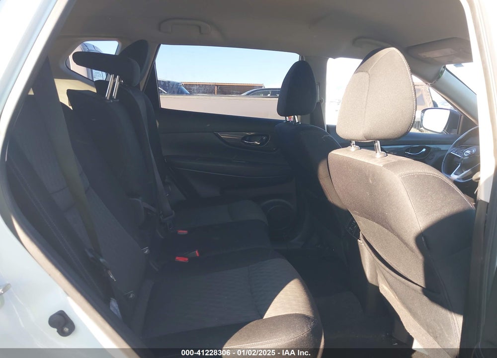2020 NISSAN ROGUE VIN: JN8AT2MT9LW015582