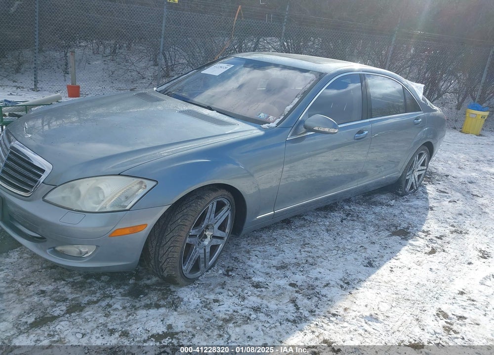 2007 MERCEDES-BENZ S 550 4MATIC VIN: WDDNG86X57A100352
