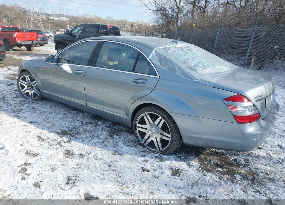 2007 MERCEDES-BENZ S 550 4MATIC VIN: WDDNG86X57A100352