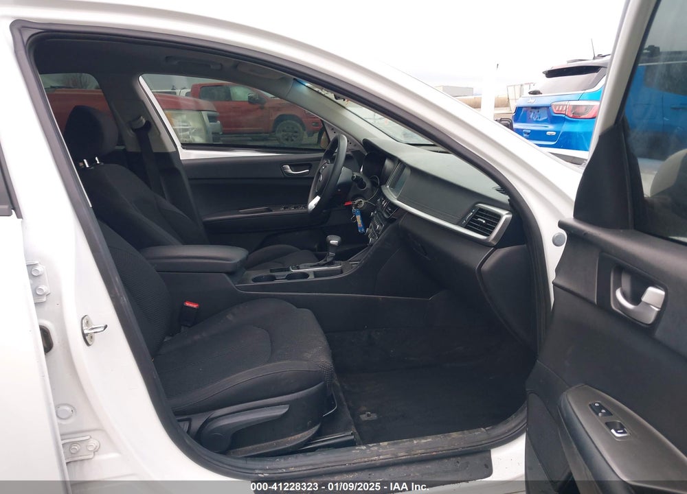 2020 KIA OPTIMA LX VIN: 5XXGT4L35LG397453
