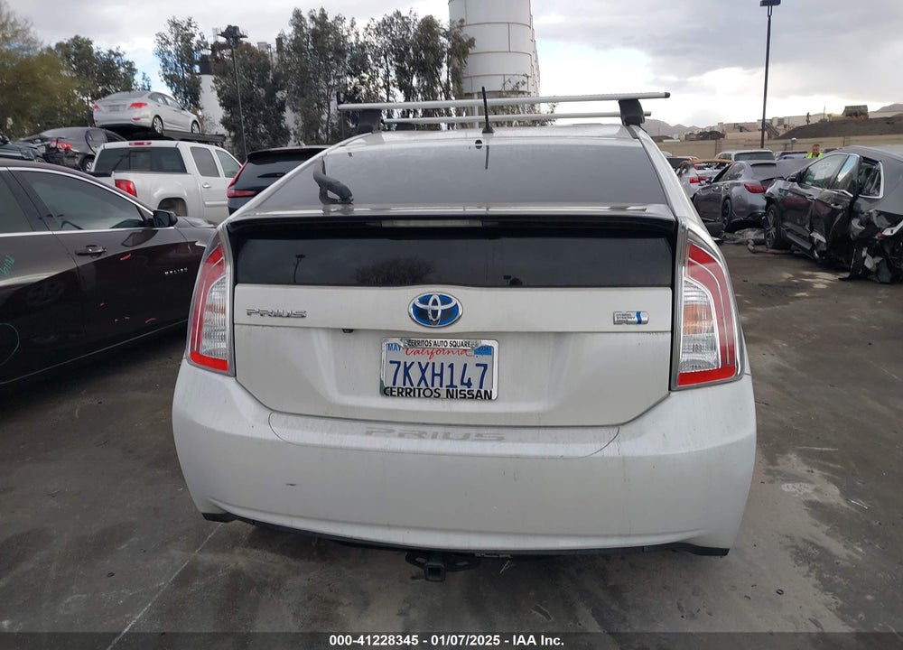 2015 TOYOTA PRIUS TWO VIN: JTDKN3DU2F1949531