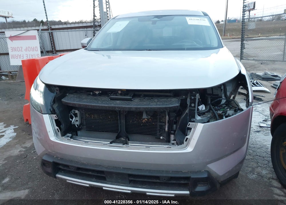 2024 NISSAN PATHFINDER SL FWD VIN: 5N1DR3CB9RC203210
