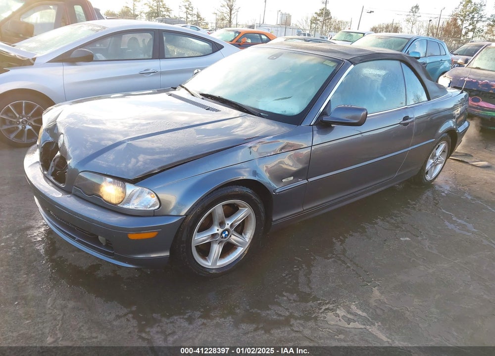 2003 BMW 325CI VIN: WBABS33423PG89828