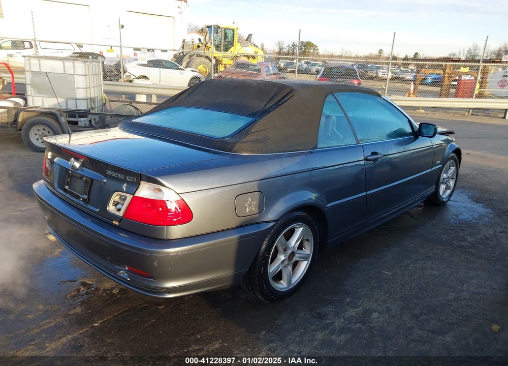 2003 BMW 325CI VIN: WBABS33423PG89828
