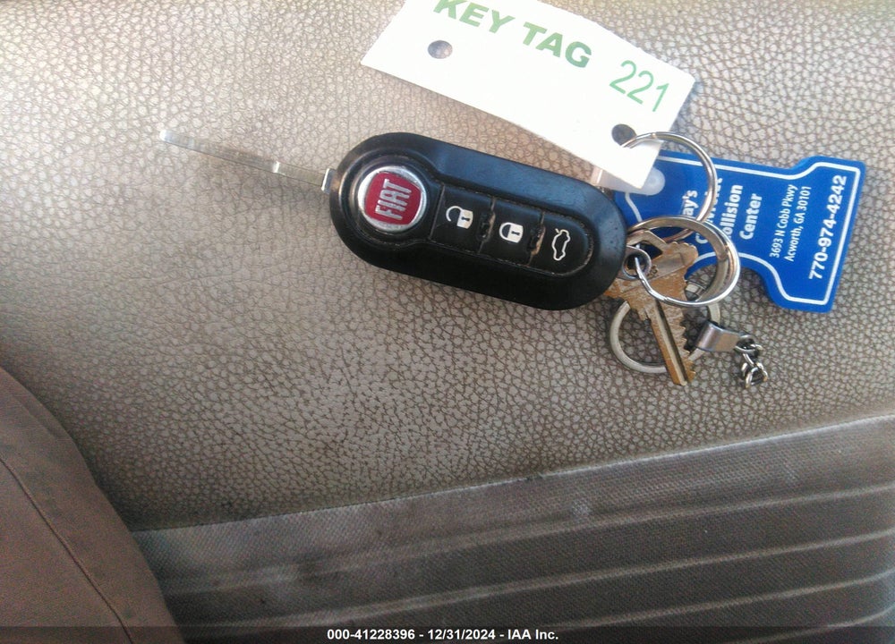 2015 FIAT 500 VIN: 3C3CFFBR4FT541756
