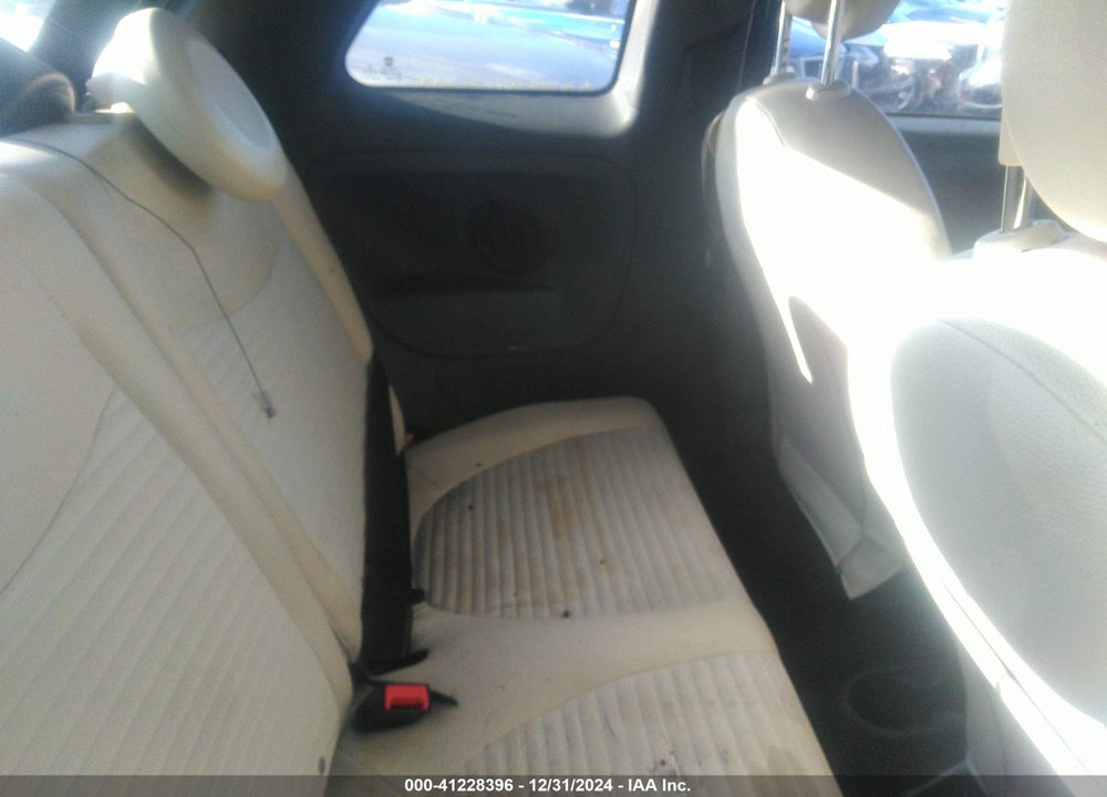 2015 FIAT 500 VIN: 3C3CFFBR4FT541756