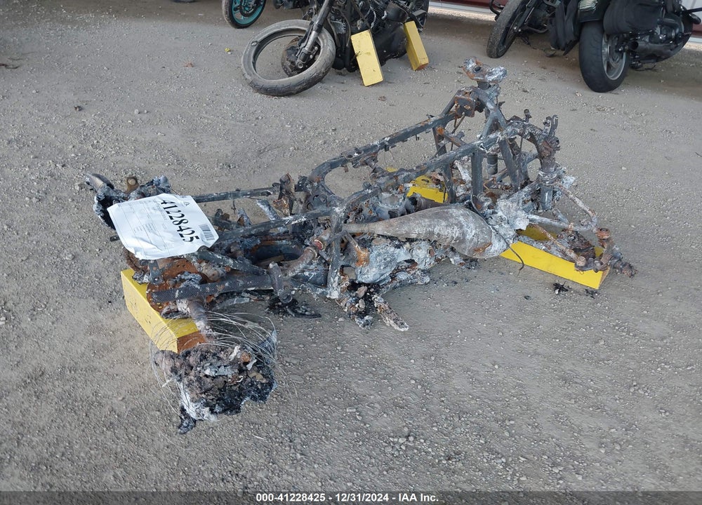 1987 HONDA TRX250 R VIN: JH3TE120HHK107217