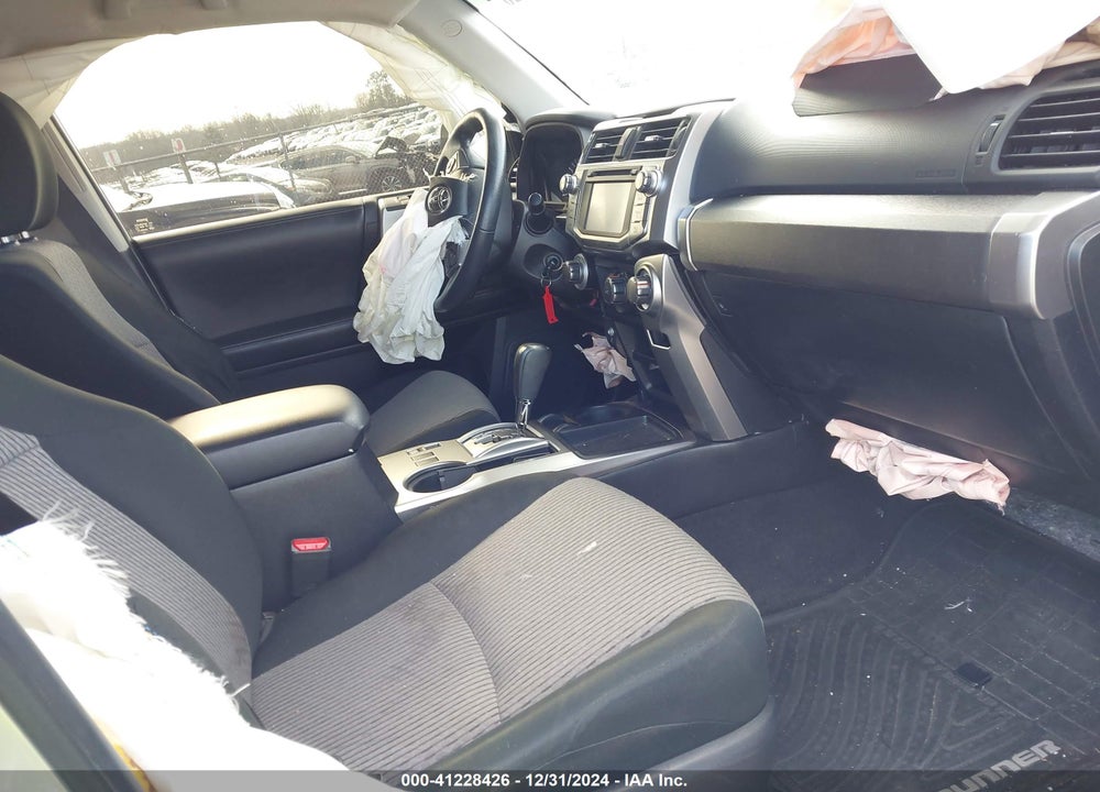 2019 TOYOTA 4RUNNER SR5 VIN: JTEZU5JR5K5196573
