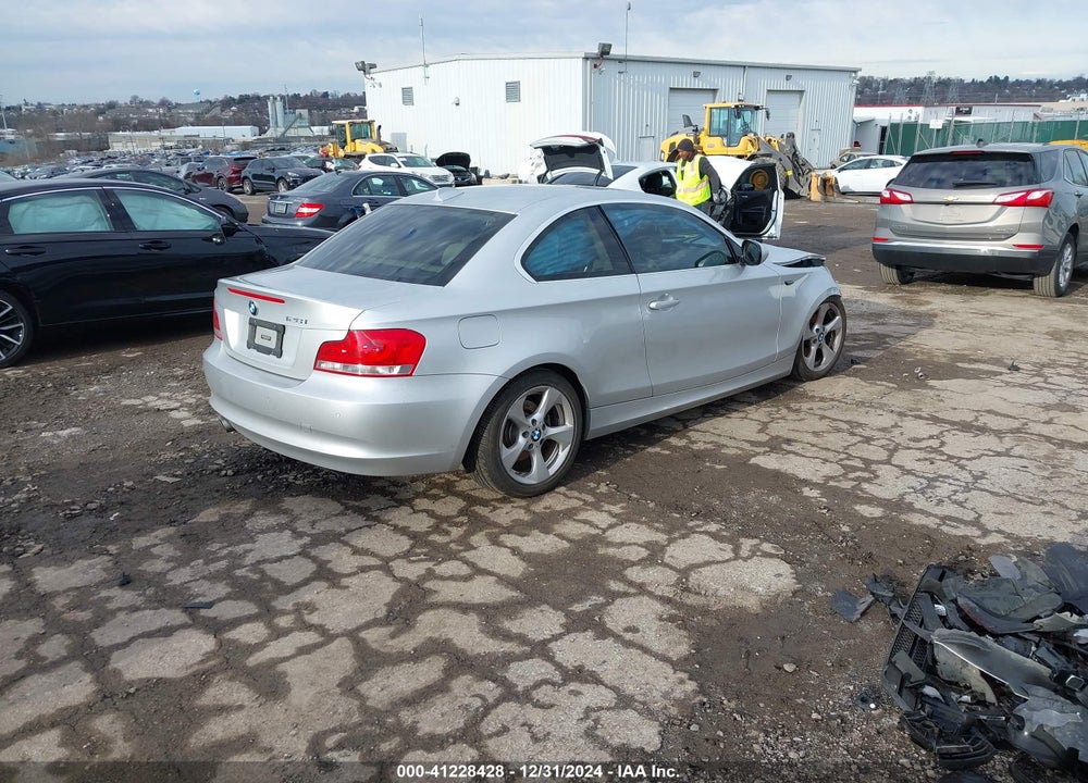 2012 BMW 128I VIN: WBAUP7C56CVP22848