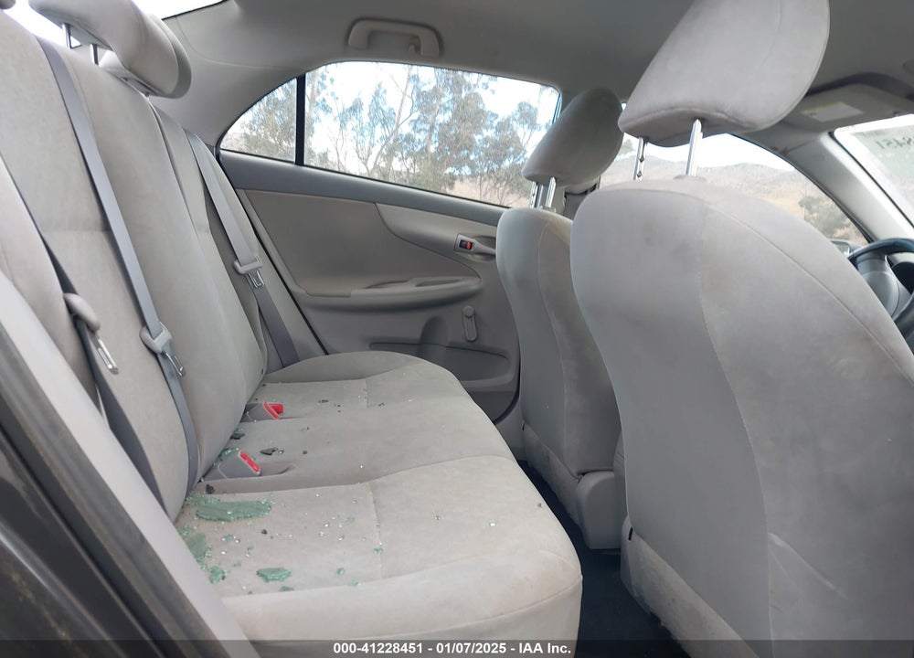 2009 TOYOTA COROLLA VIN: JTDBL40E299047137