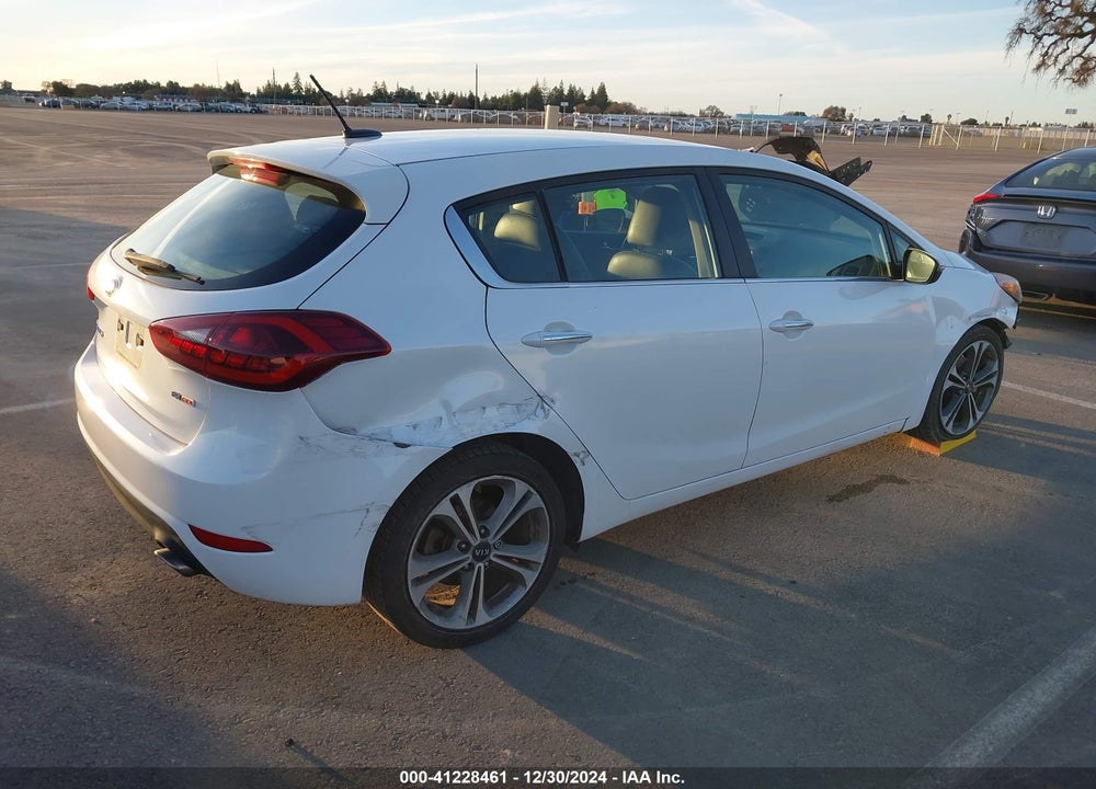 2016 KIA FORTE VIN: KNAFX5A81G5633558