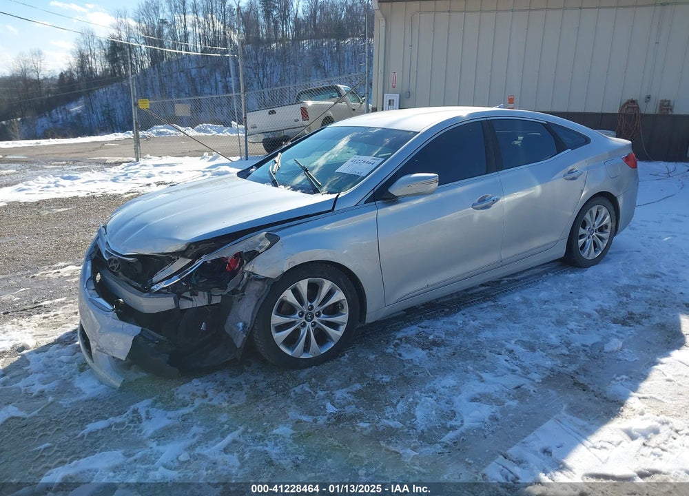 2013 HYUNDAI AZERA VIN: KMHFG4JG2DA255348