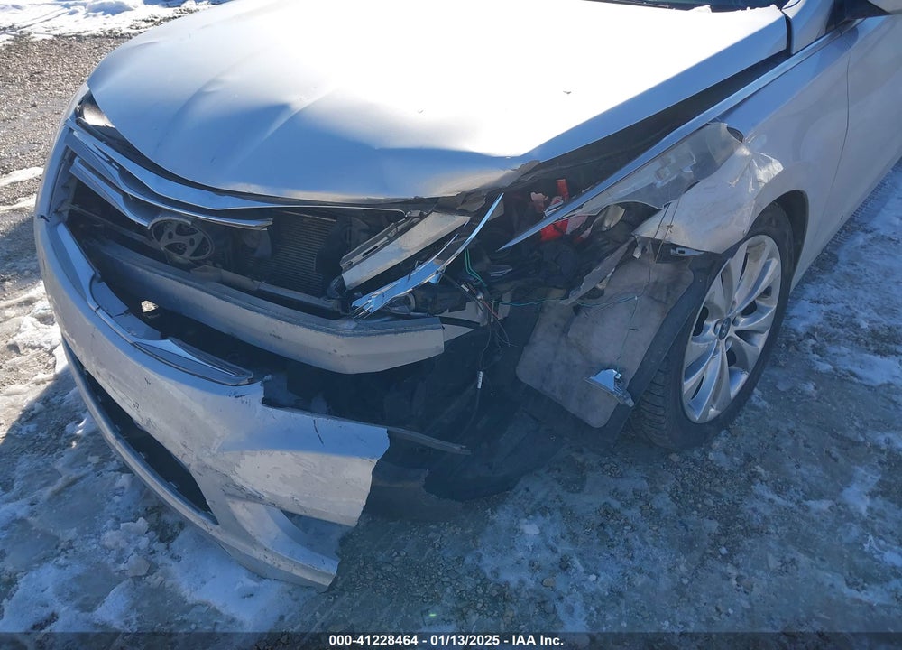 2013 HYUNDAI AZERA VIN: KMHFG4JG2DA255348