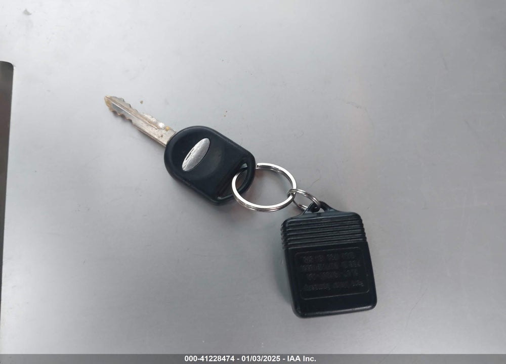 2003 FORD WINDSTAR SE VIN: 2FMZA524X3BB21831
