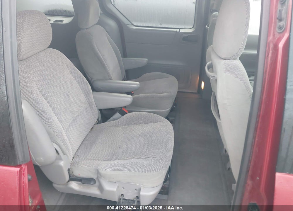 2003 FORD WINDSTAR SE VIN: 2FMZA524X3BB21831