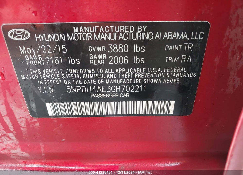 2016 HYUNDAI ELANTRA VIN: 5NPDH4AE3GH702211