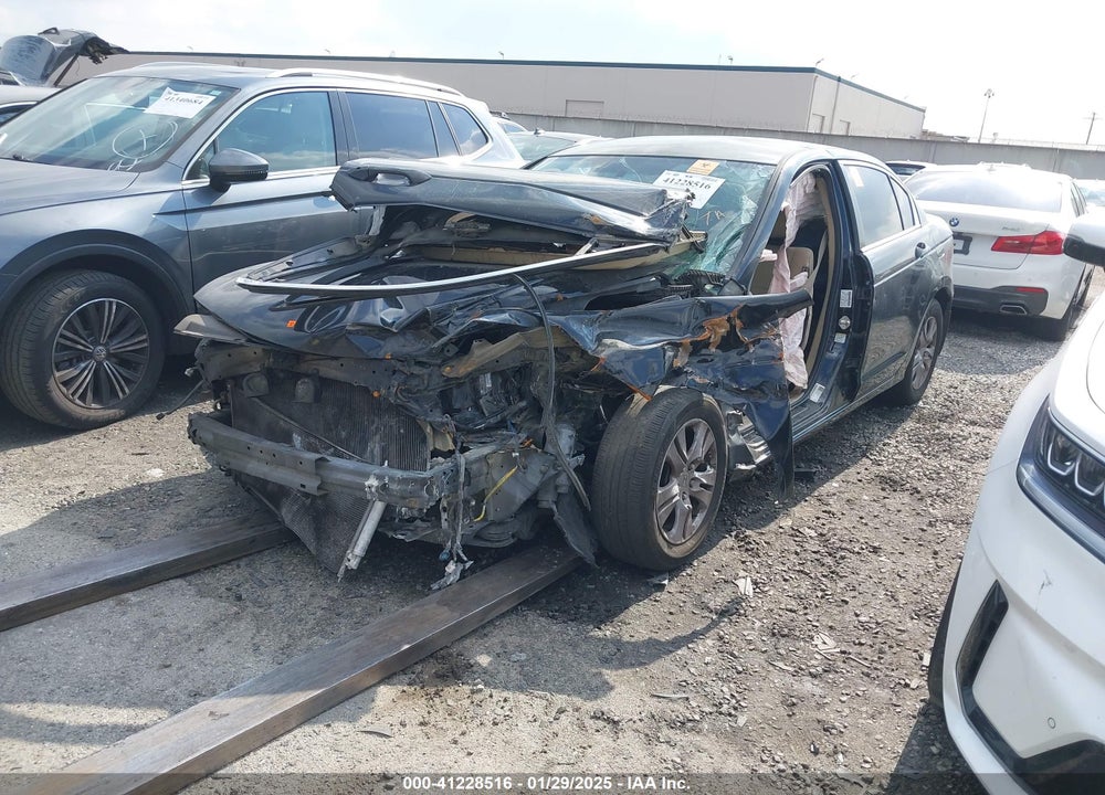 2012 HONDA ACCORD SDN LX PREMIUM VIN: 1HGCP2F47CA214658