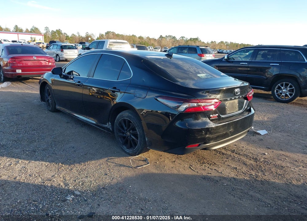 2024 TOYOTA CAMRY LE VIN: 4T1C11AK8RU870810