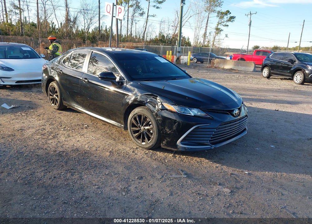 2024 TOYOTA CAMRY LE VIN: 4T1C11AK8RU870810