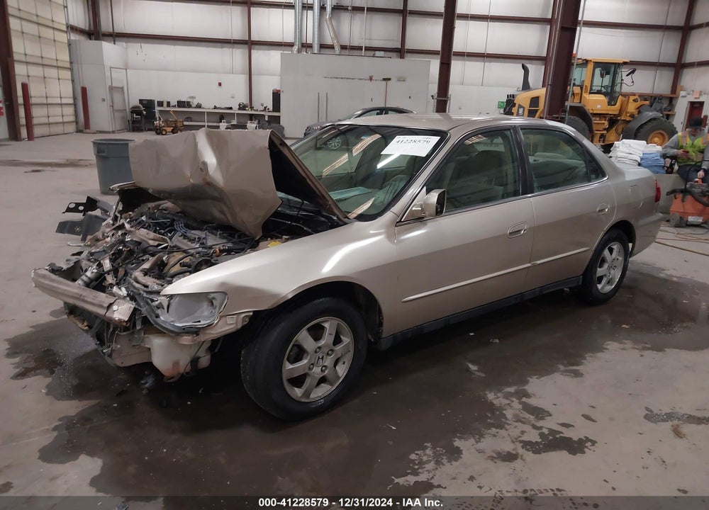 2000 HONDA ACCORD 2.3 SE VIN: 1HGCG5673YA070853