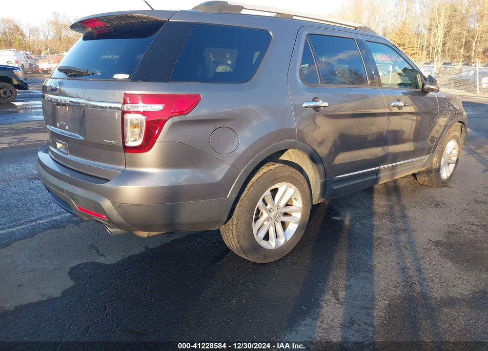 2013 FORD EXPLORER XLT VIN: 1FM5K8D88DGA73561