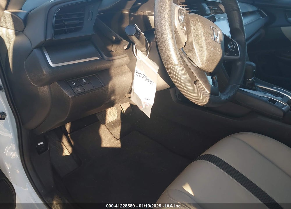2020 HONDA CIVIC LX VIN: 19XFC2F69LE216711